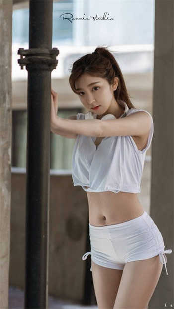 swag女演员照片