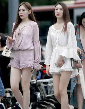 出轨的银行女经理