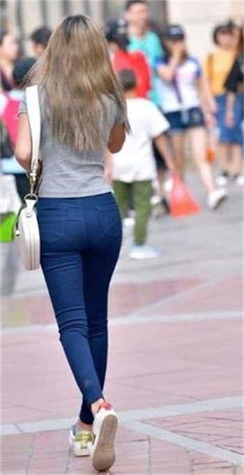 名牌大学的一主二奴刘佳