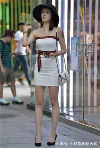 利世抖娘翻白眼视频