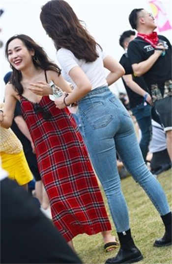工地小工与老板娘