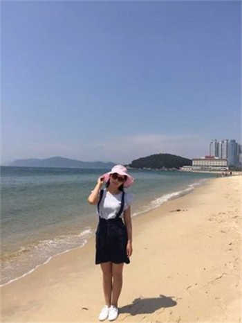 陆家嘴金融女秦瑶视频