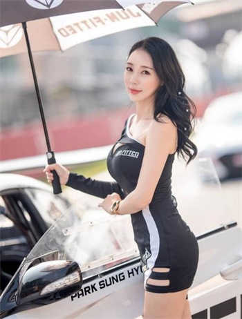 班长让我坐在他身上写作业