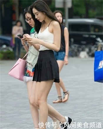 女明星换脸打扑克