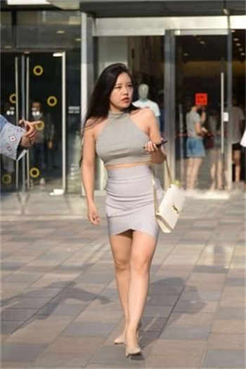 听了会湿的娇喘视频