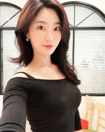 女王黄金丨vk