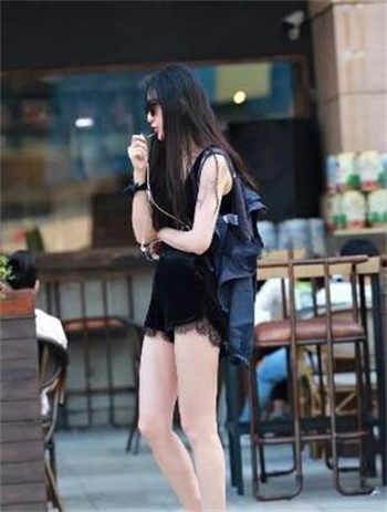 潇湘溪苑宝贝你很不乖