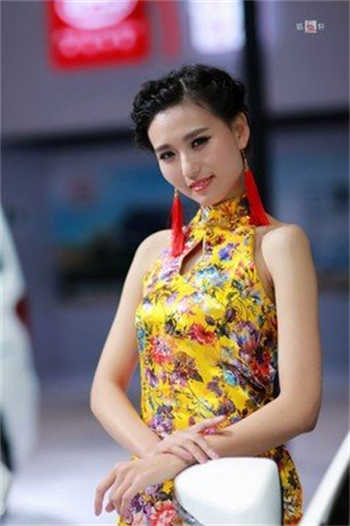 娇妻雨柔与福伯