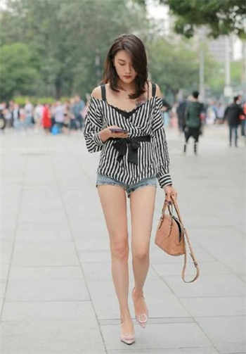 长篇小说灌了春药的少女