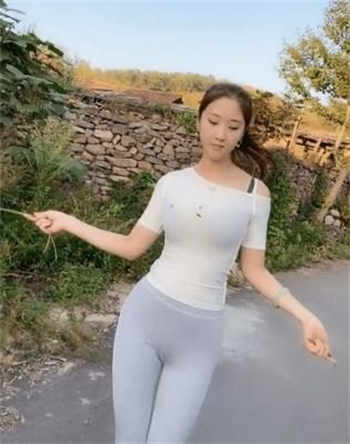 卢珊珊重逢