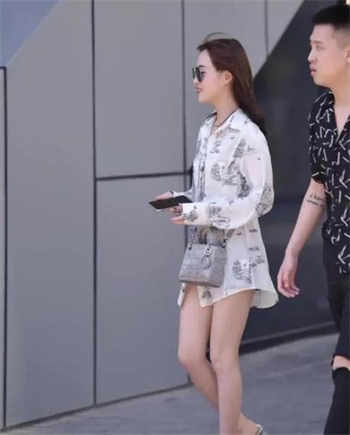 优美段落100字摘抄爱情